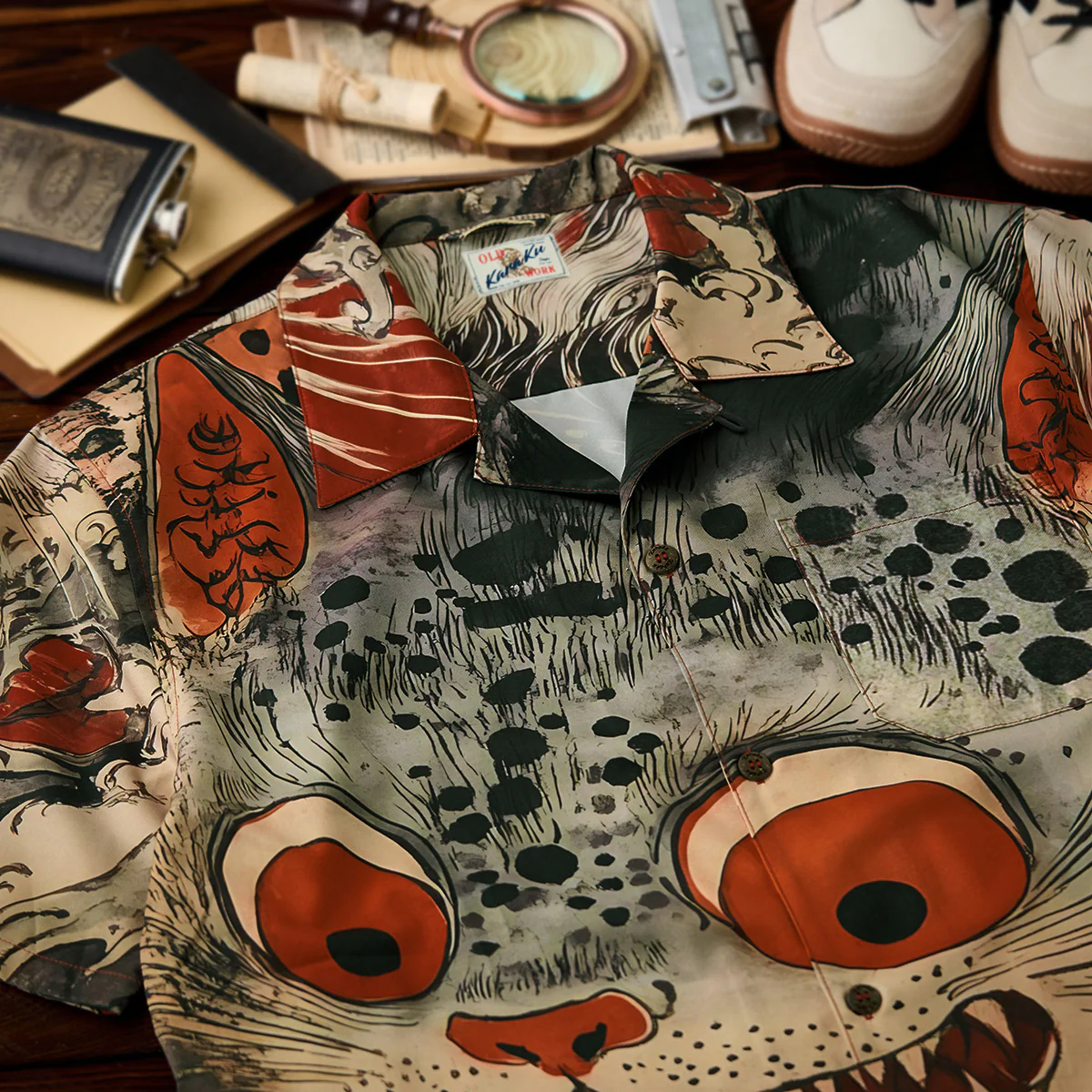 民間伝承「化け猫」浮世絵風オープンカラーシャツ - Image 5