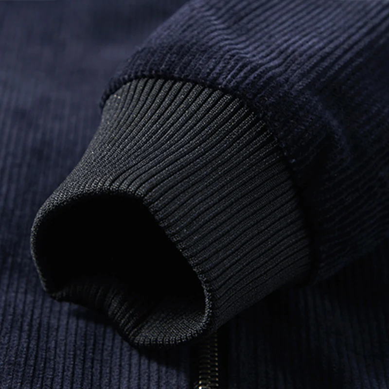 ベルクロ式パッチ付き　レター刺繍入りコーデュロイジャケット - Image 10