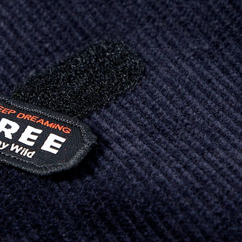 ベルクロ式パッチ付き　レター刺繍入りコーデュロイジャケット - Image 11