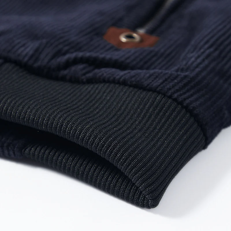 ベルクロ式パッチ付き　レター刺繍入りコーデュロイジャケット - Image 8